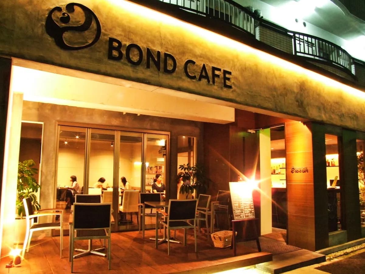 BOND CAFE ボンドカフェ 名古屋駅