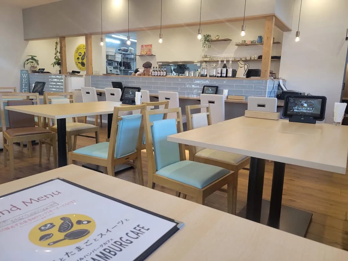 GRILL CAFE お肉とたまごとスイーツと