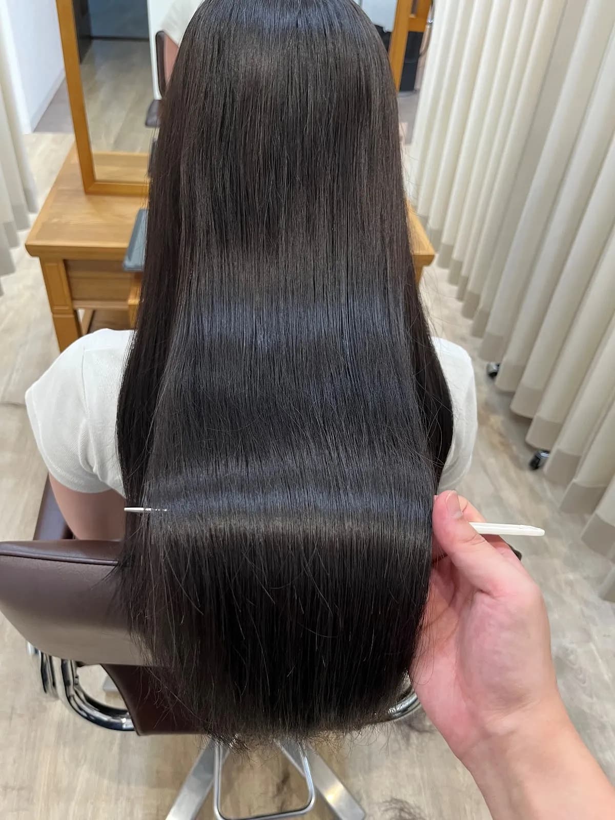 髪質改善専門美容室MIRA