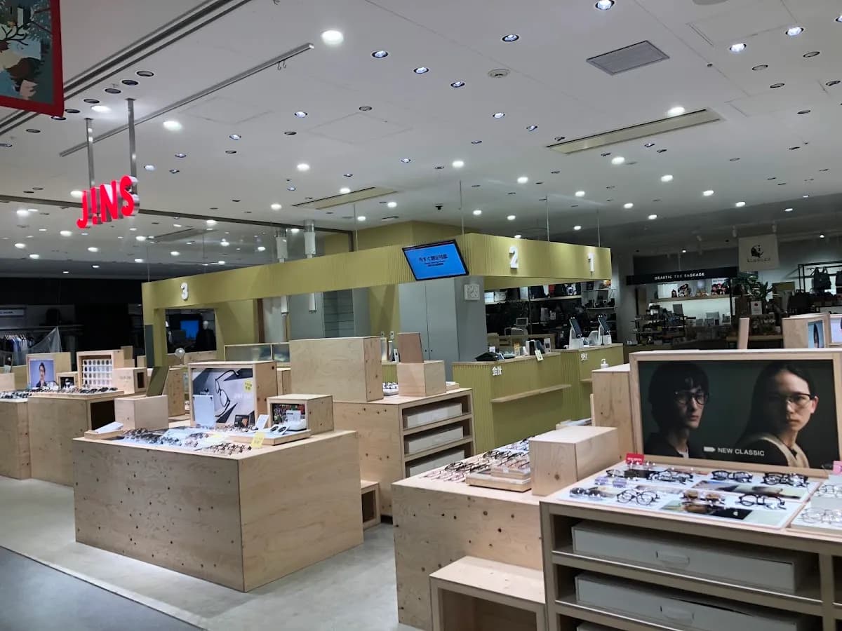 JINS ミナモア店