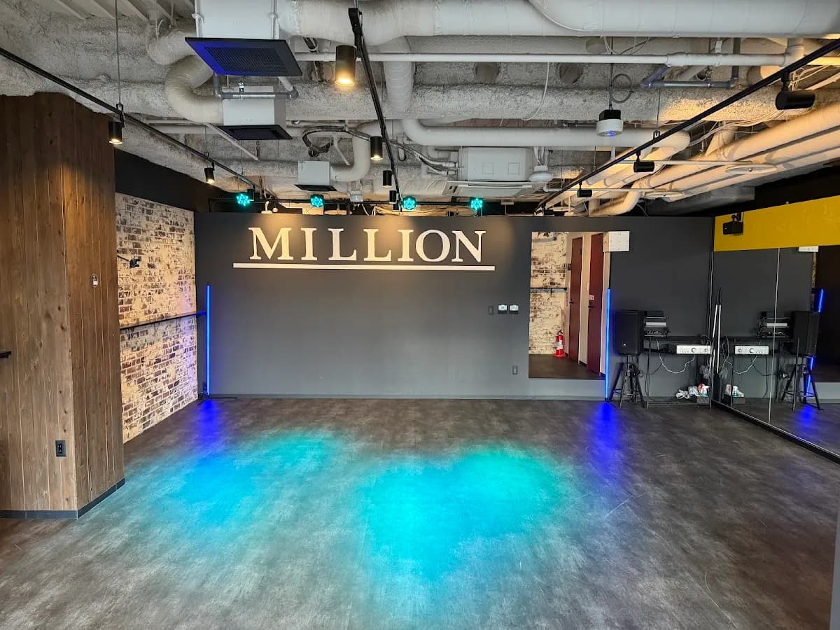 Studio Million Chiba 千葉駅西口Studio