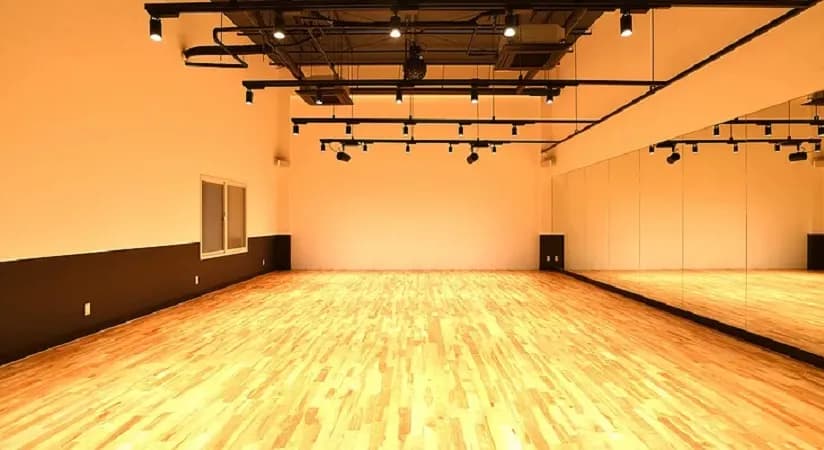 ダンススタジオソル（Dance Studio SoL ）南森町
