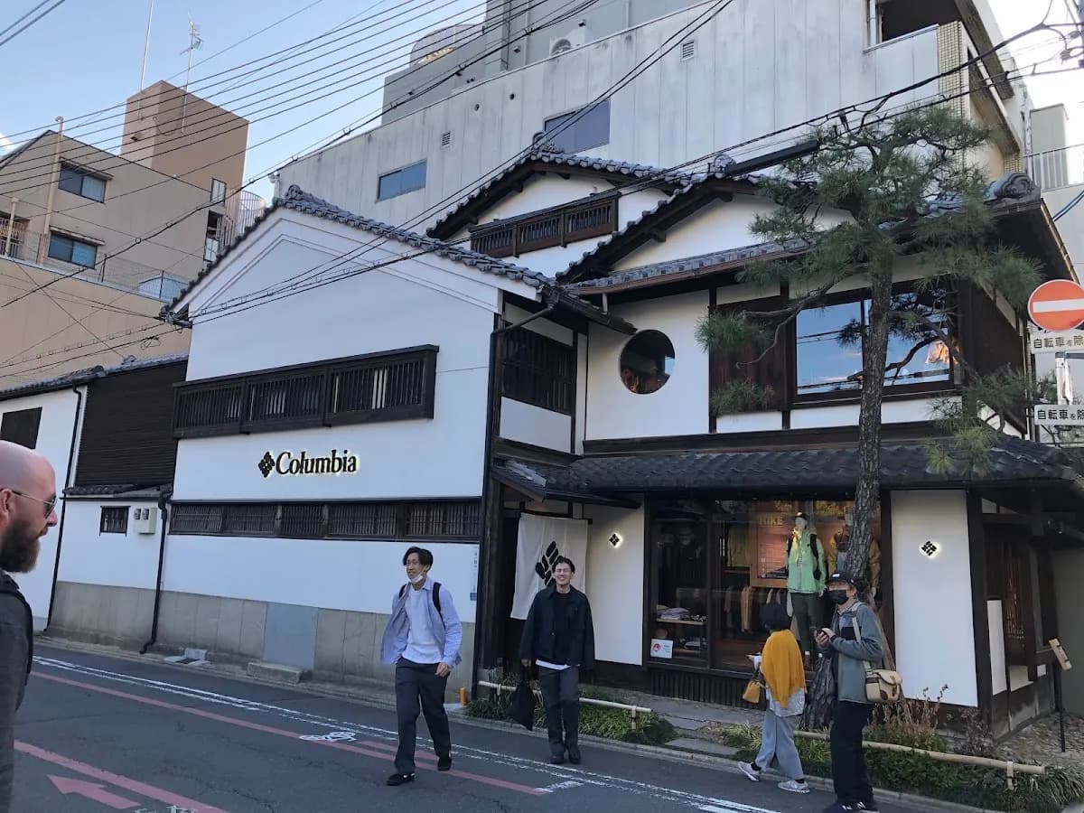コロンビア 京都店