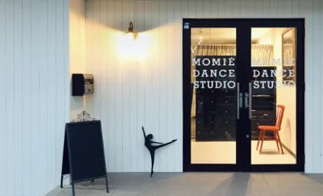 MOMIE DANCE STUDIO