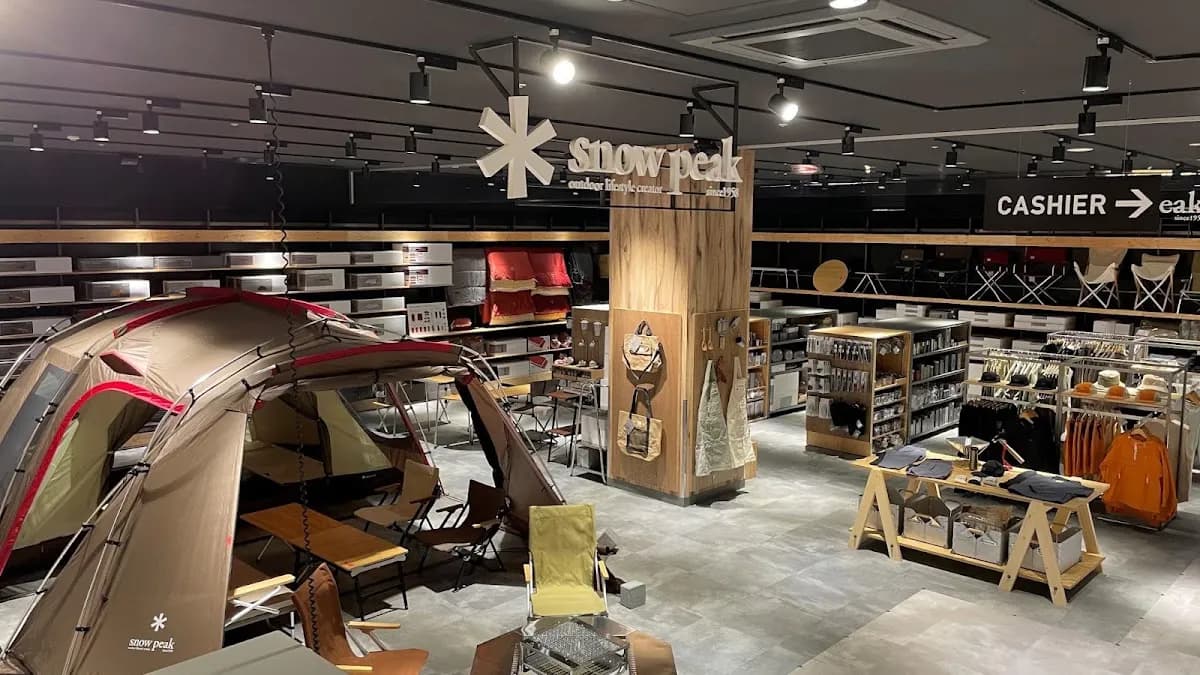 スノーピークストア アルペンアウトドアーズ広島アルパーク店