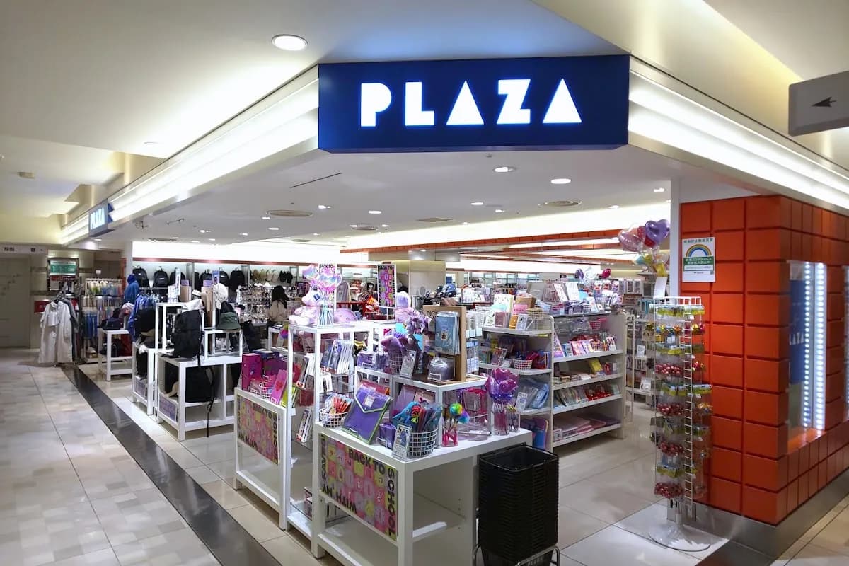 PLAZA ルミネエスト新宿店