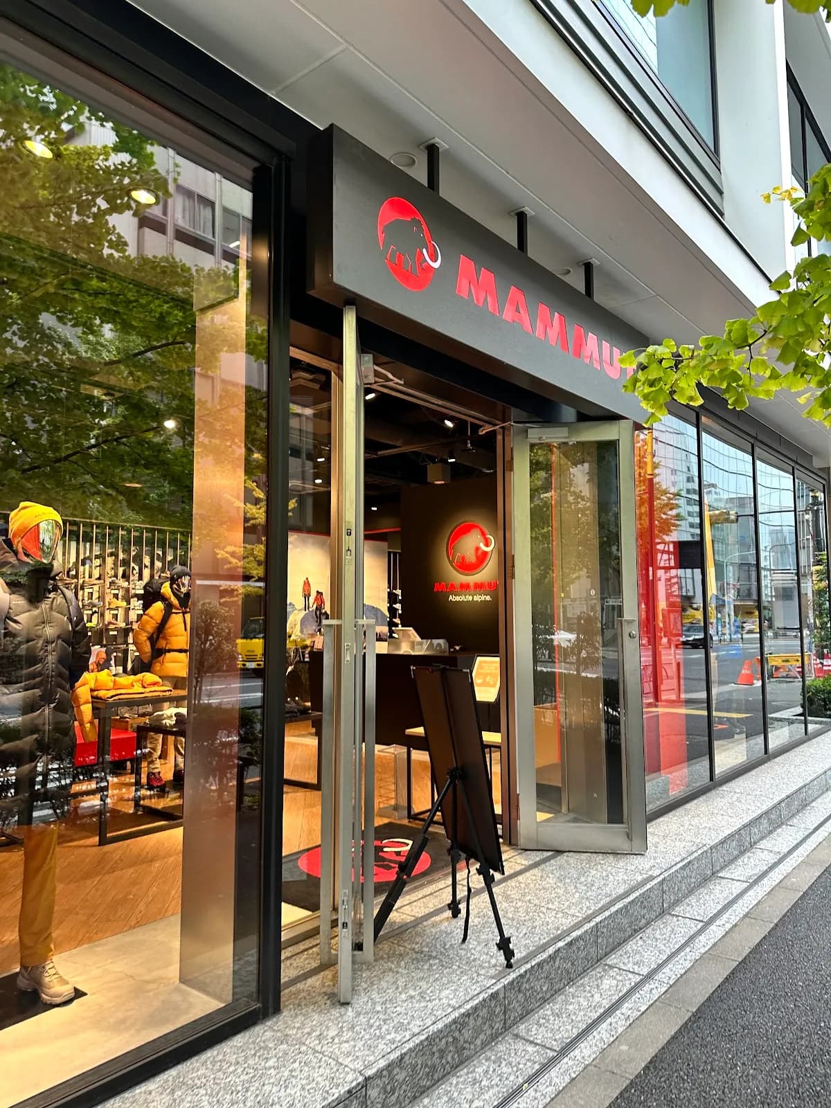 MAMMUT 新宿