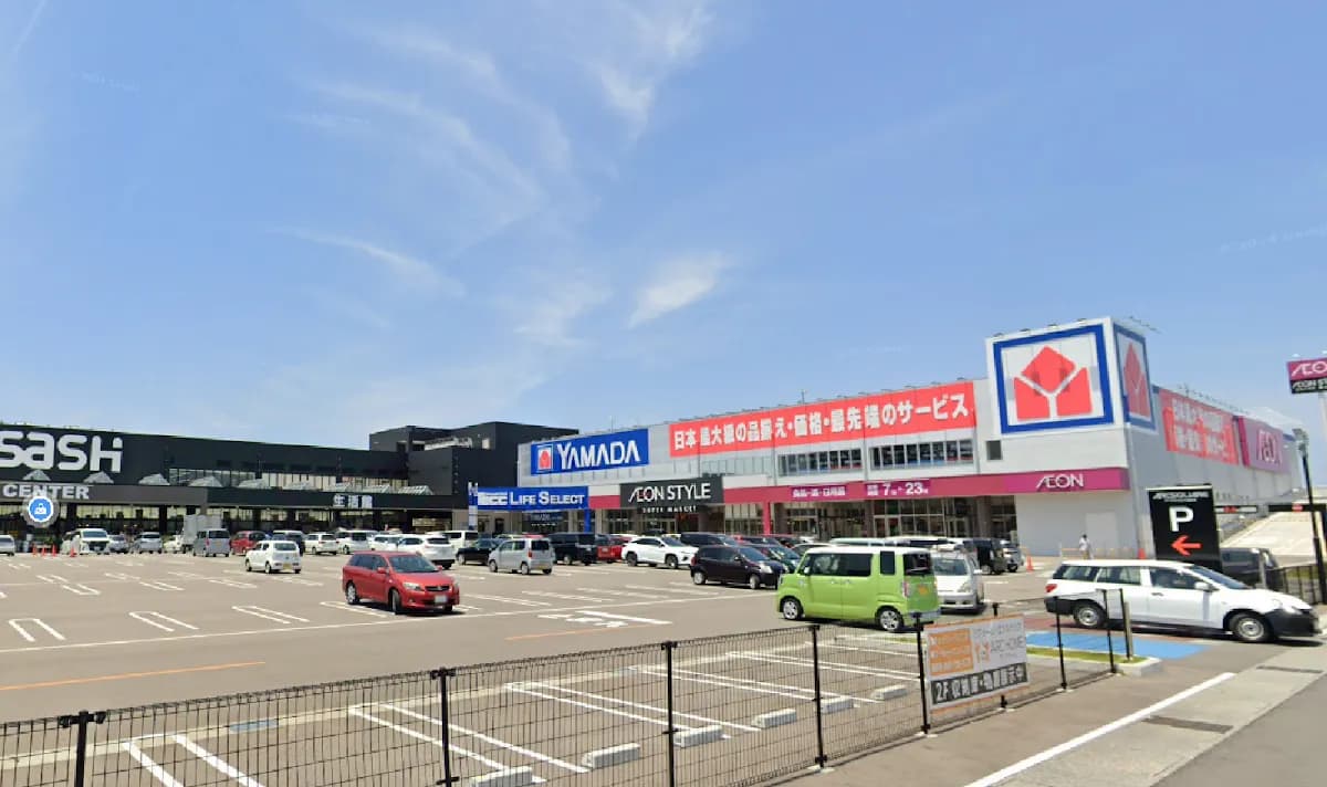 ヤマダデンキ Tecc LIFE SELECT 野々市御経塚店