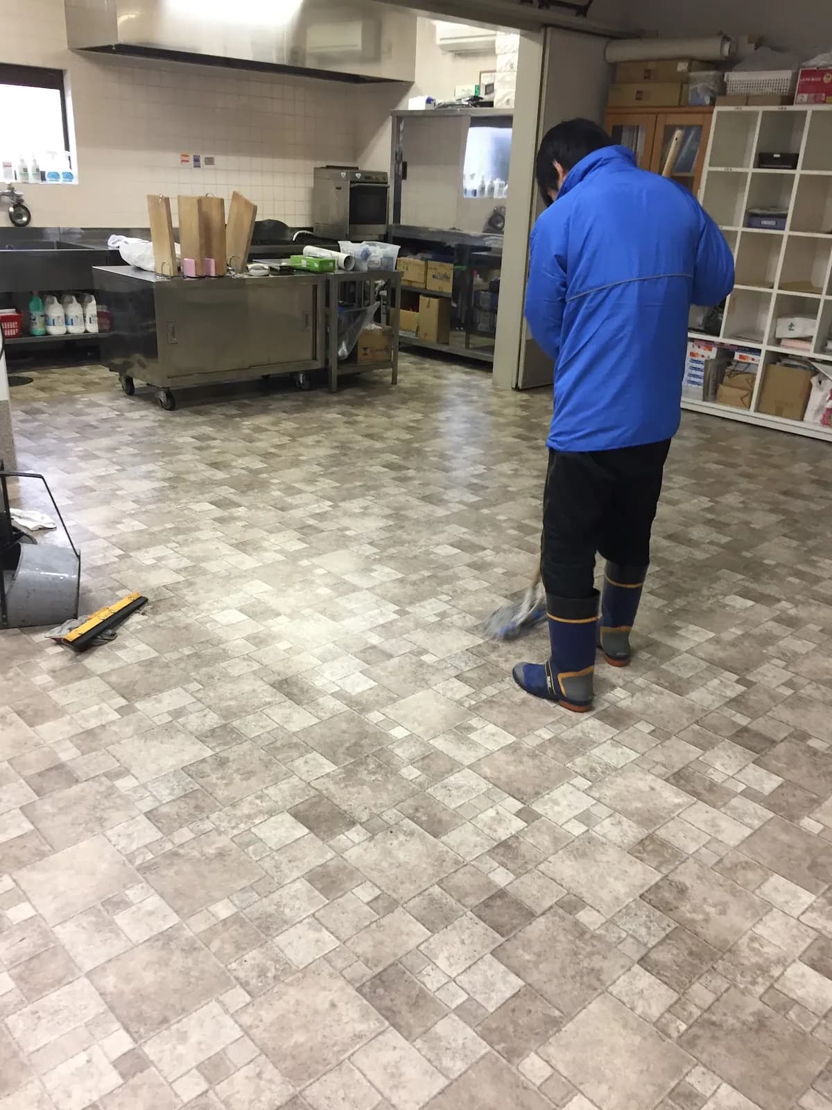 レックサービス 金沢店
