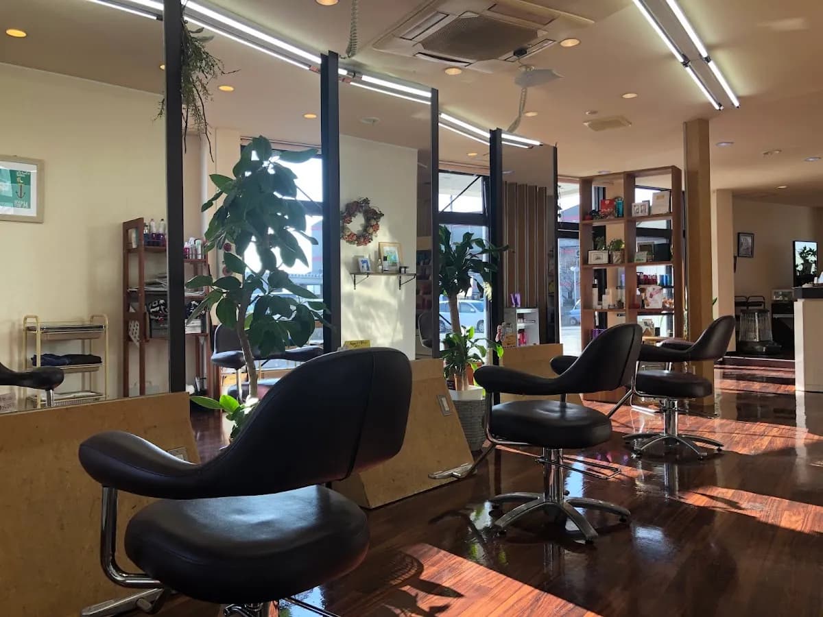 ヘアーイズムアンズー