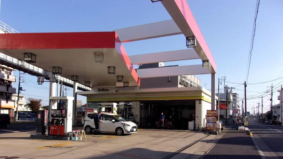 ENEOS Dr.Drive穴川店(ENEOSモビリニア)