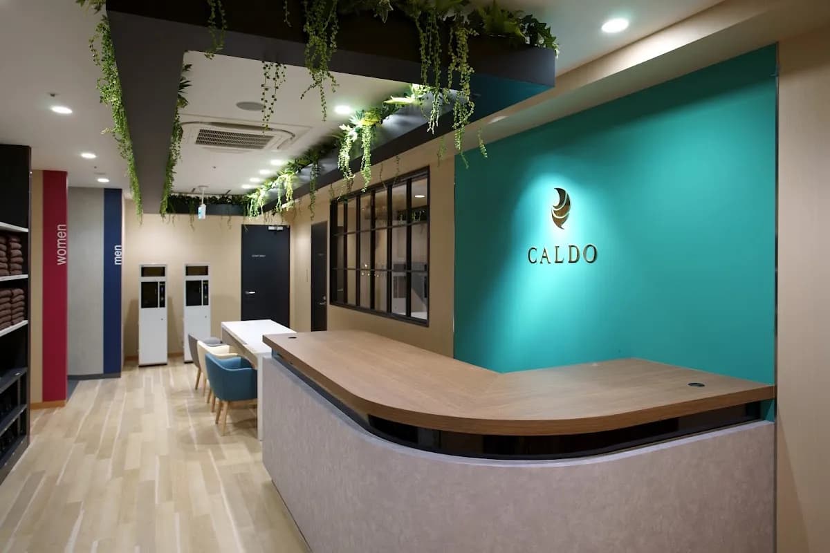 CALDO千葉中央 ホットヨガスタジオ×ジム