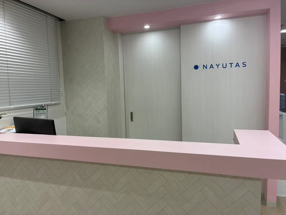ダンススクールNAYUTAS福岡博多駅前校