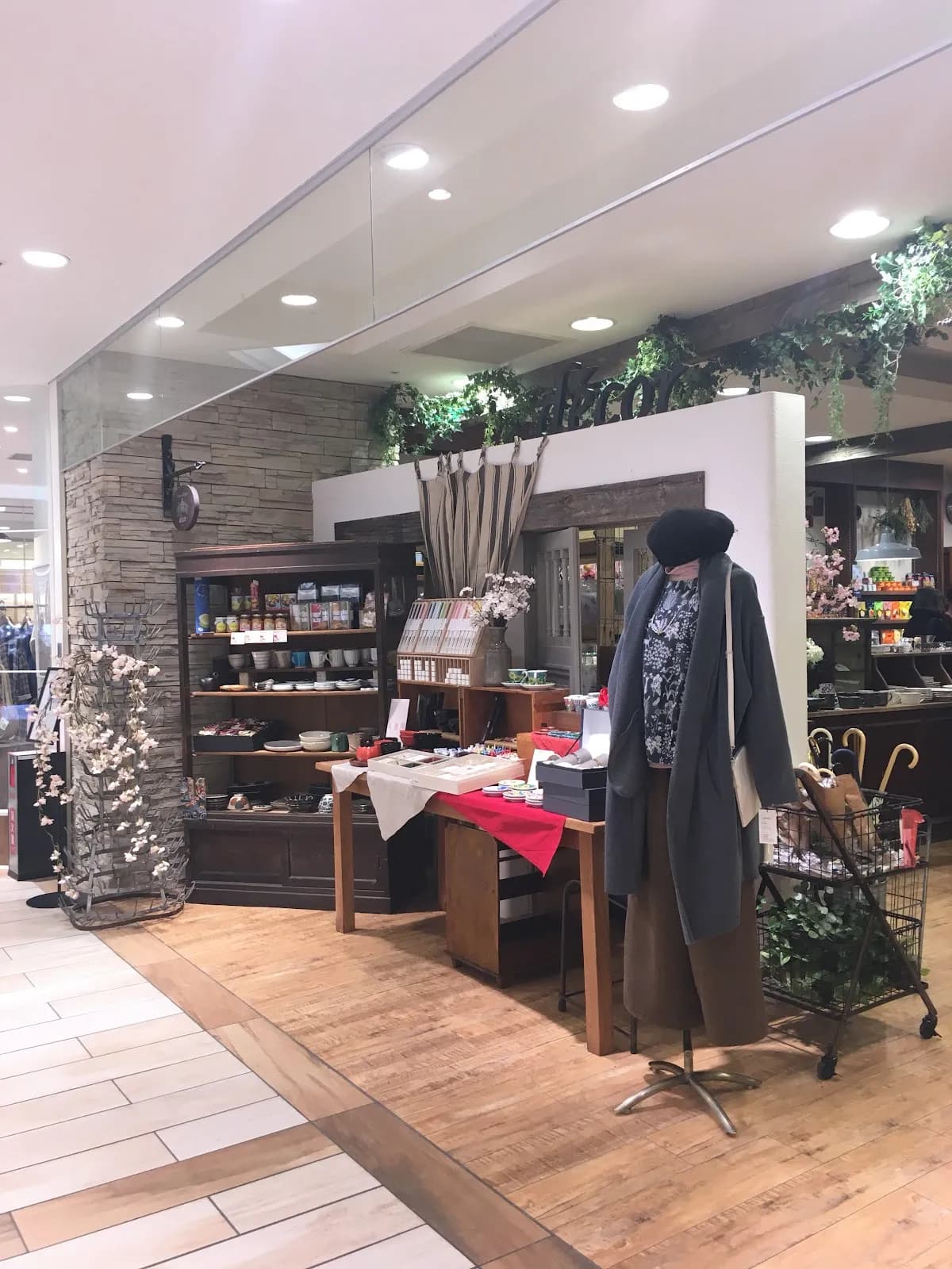 décor デコールエスパル仙台店