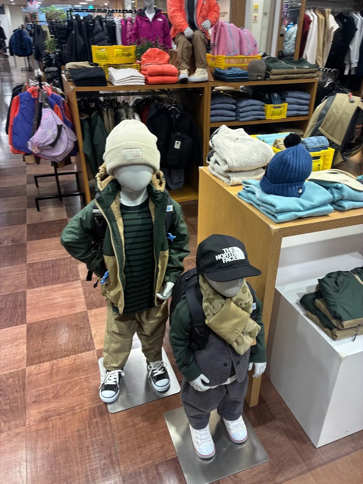 (株)鶴屋百貨店本館5階アウトドア