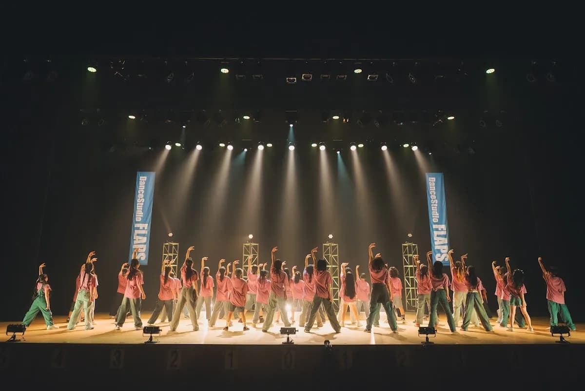 ダンススタジオ FLAPS