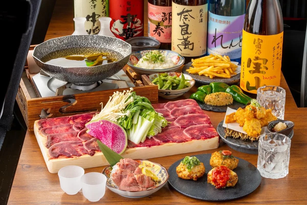 うま鶏家 厳選馬肉と鶏料理×日本酒 福島駅前店
