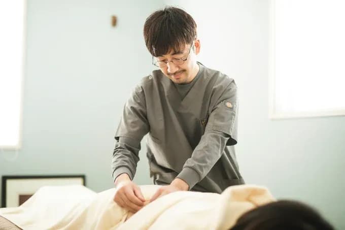 鍼灸院めぐる